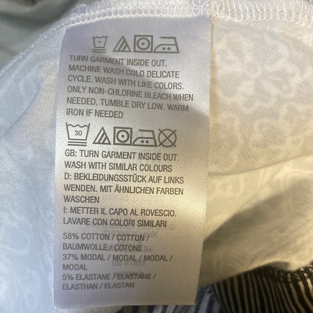 Isaac Mizrahi Black and White long cardigan - Picture 5 of 5